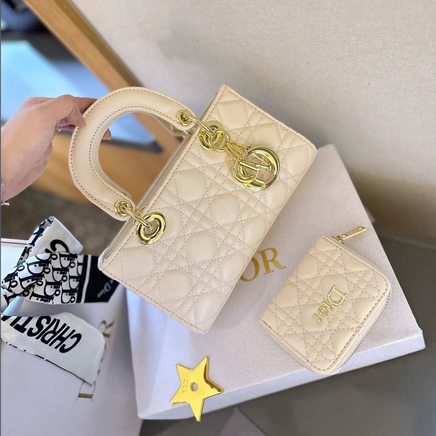 DIO Classic Tote Bag XC24100804