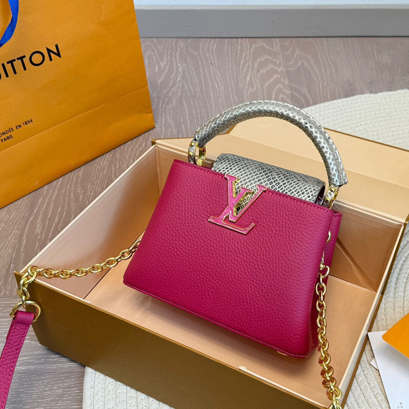 L Small Capucines Handbag 1824071602