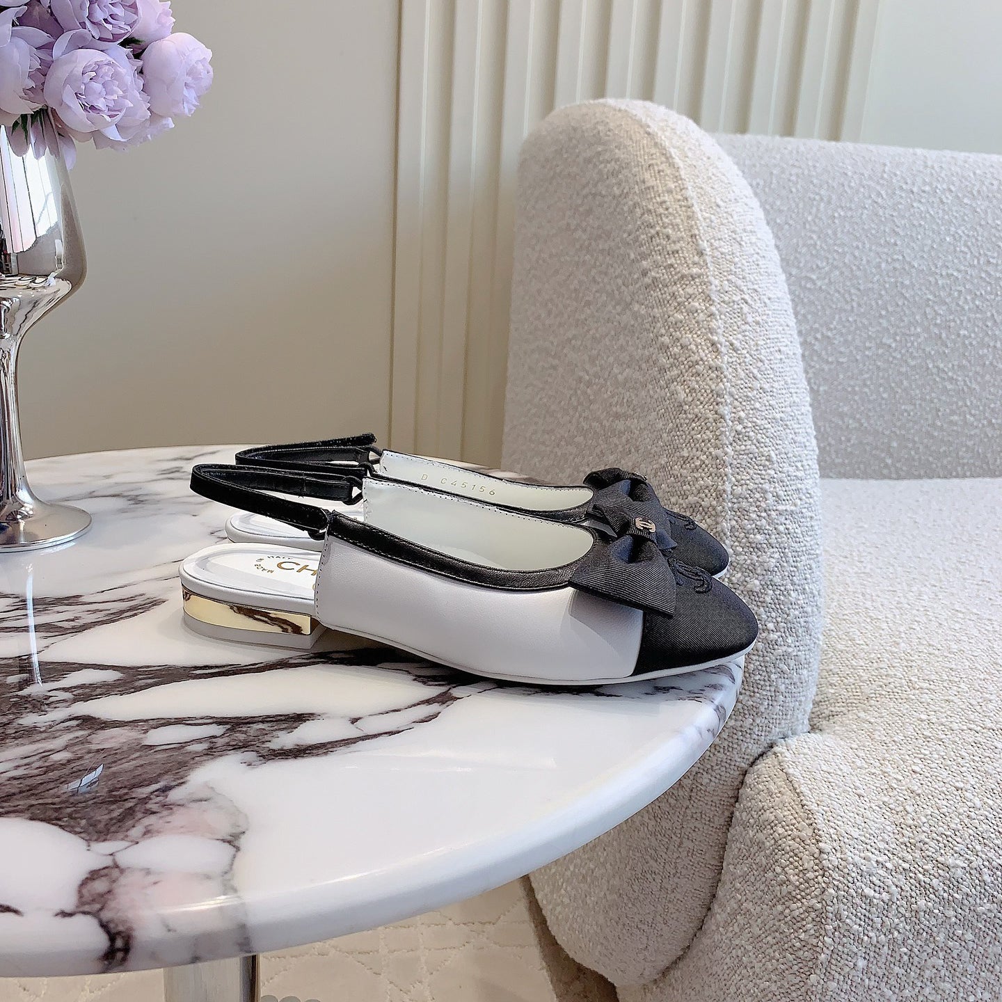 The latest catwalk style bow half package flat sandals 1824041601