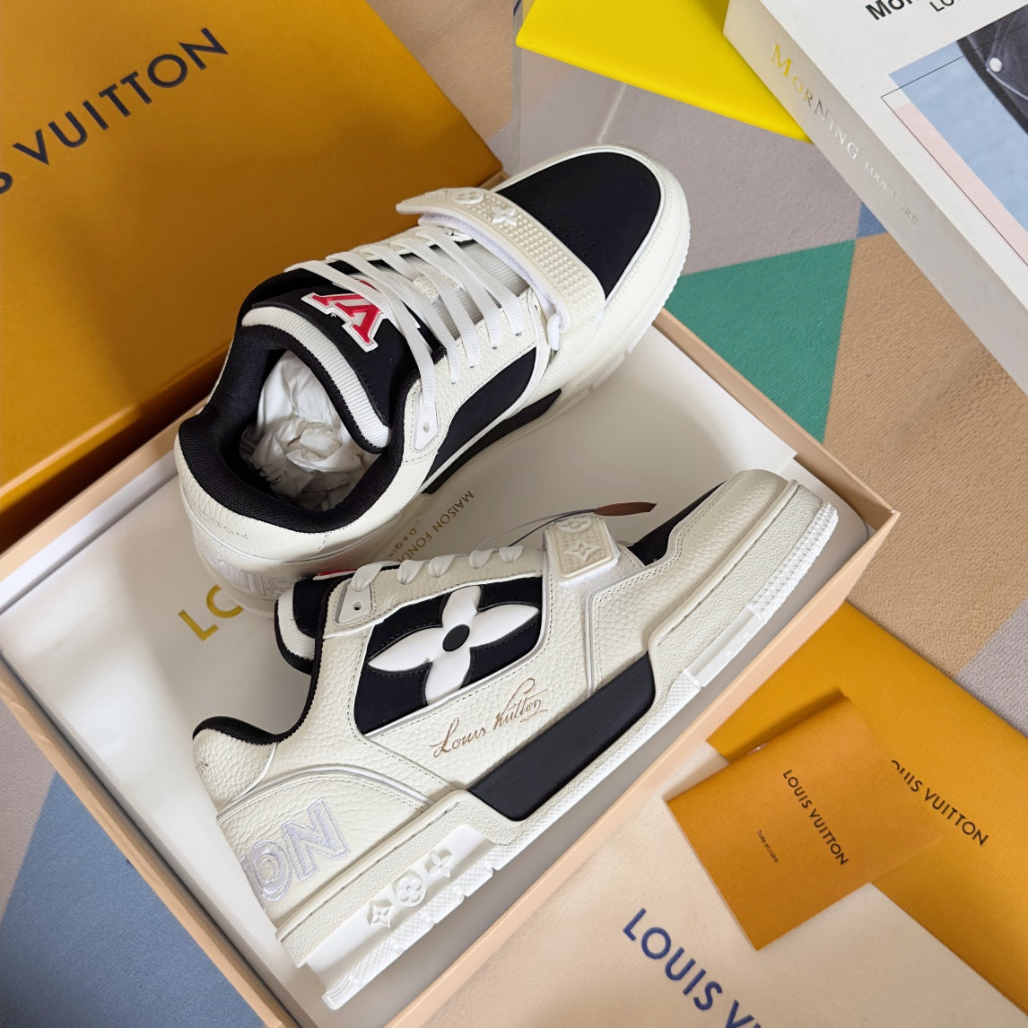 L Velcro Trainer Four-leaf Clover Sneakers 1824071004