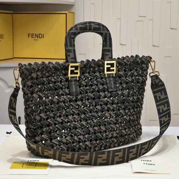 FD New Medium Tote Series Woven Tote Bag 1025062003