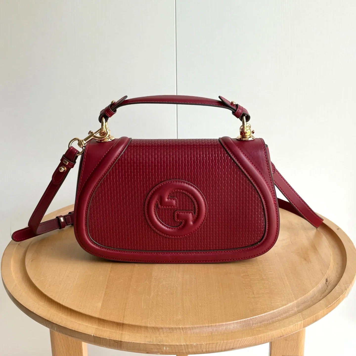 New Saddle Flap Woven Bag 1025043003