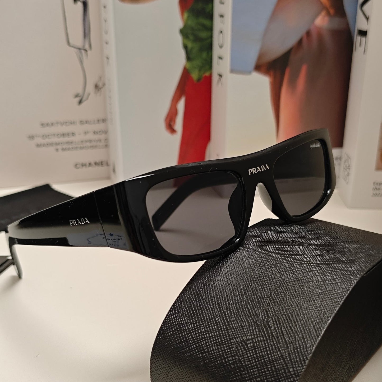 24 new unisex retro rectangular integrated sunglasses 1824042404