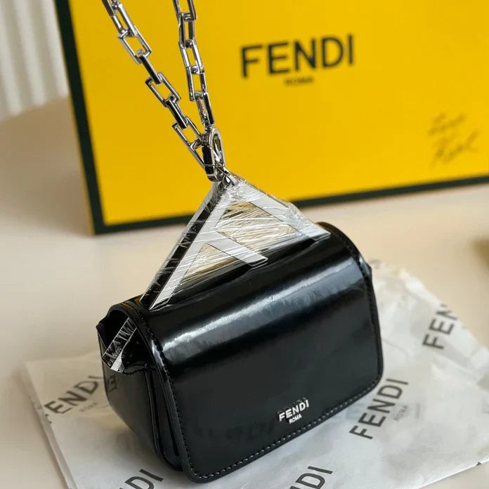 FD New First Nano Small Square Bag 1025062005