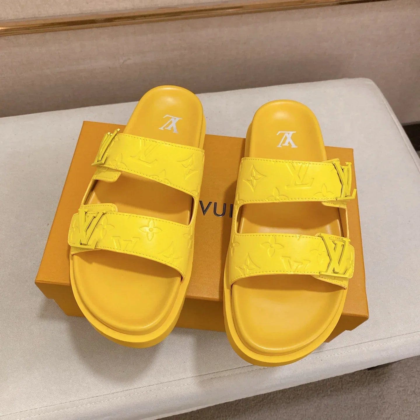 New Old Flower Men's Sandal Slippers 1025042208