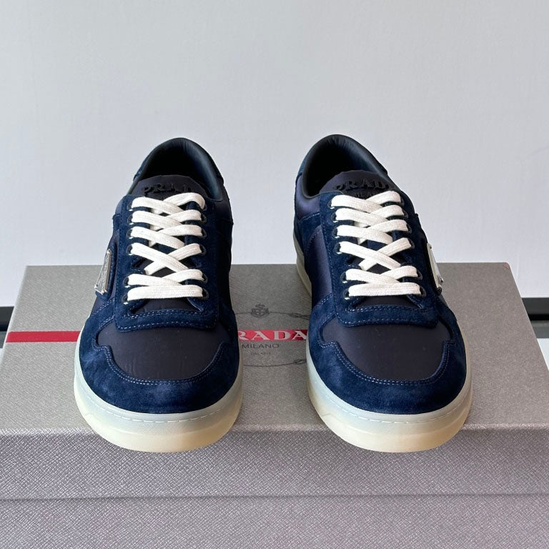 PR sneakers 1825052803