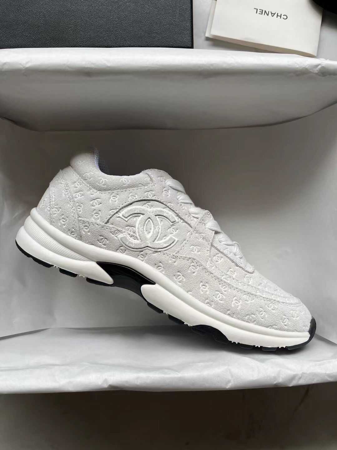 Black And White Panda Embossed Sneakers 0123121301