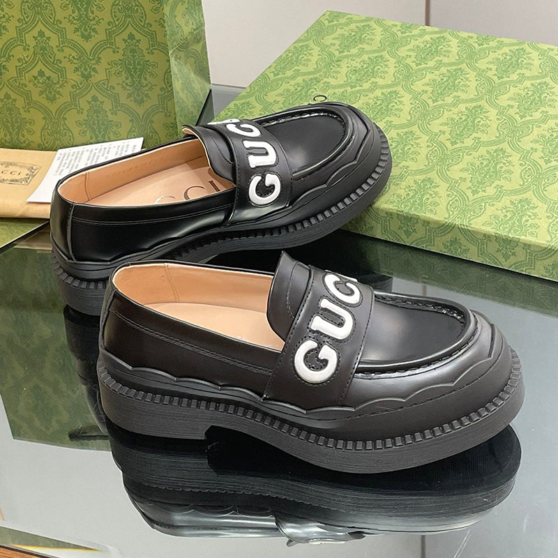 Fashion and versatile women’s loafers 1023112325