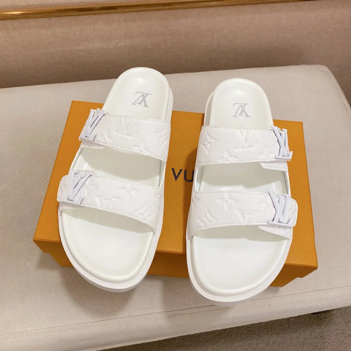 New Old Flower Men's Sandal Slippers 1025042208