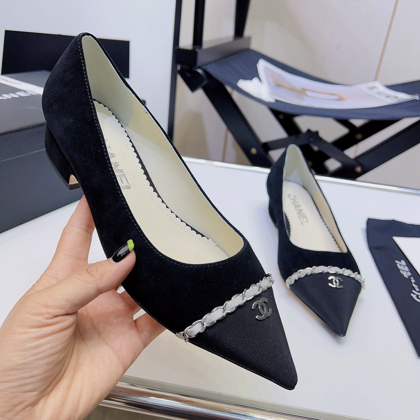 Pointed rhombus chain small high-heeled shoes XC16062302