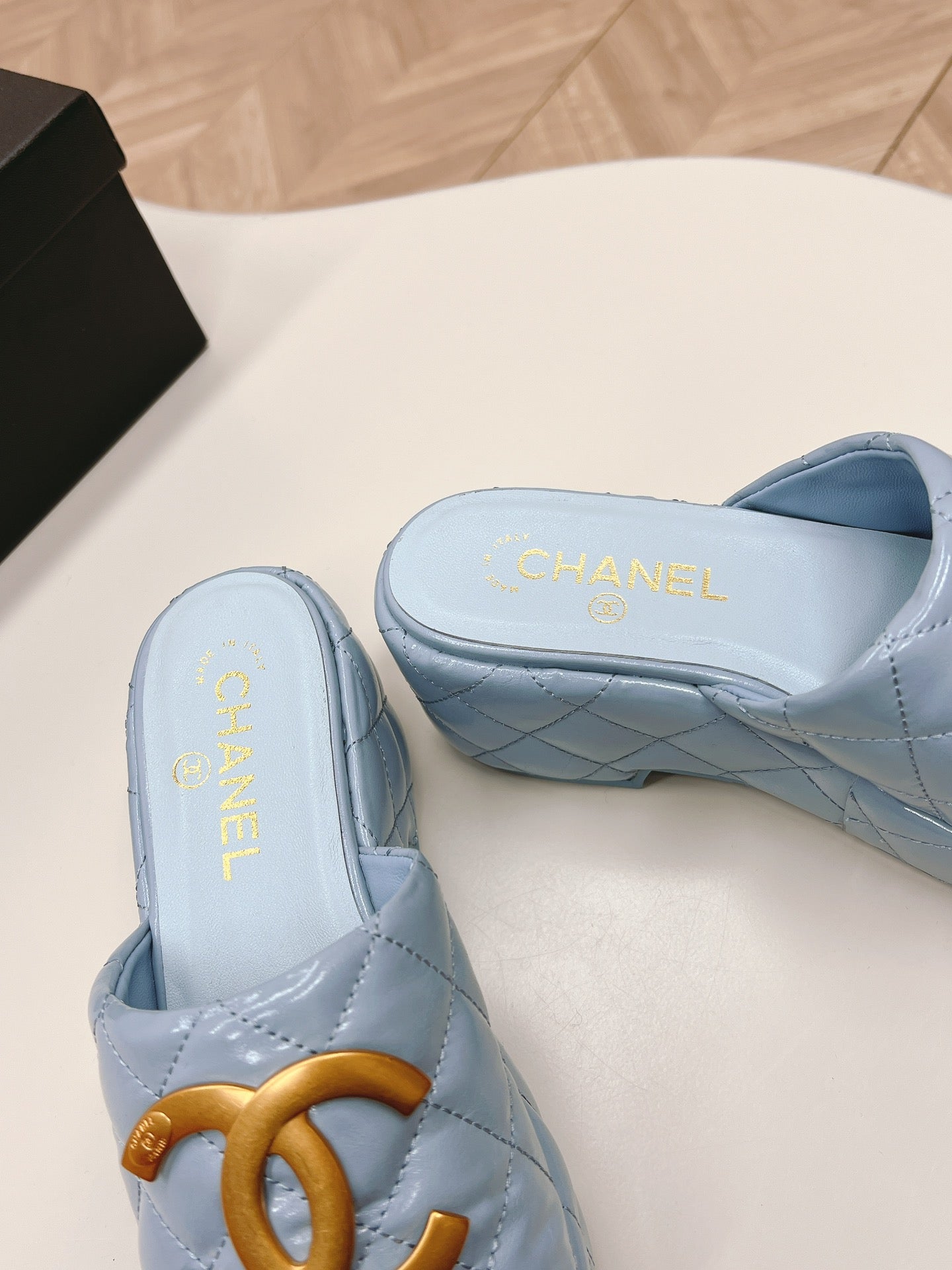 Chane1 top fashion thick-soled rhombus slippers 0724030812