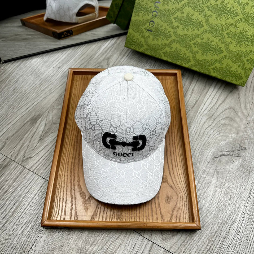 New Fashion Classic Versatile Baseball Cap 1024042326