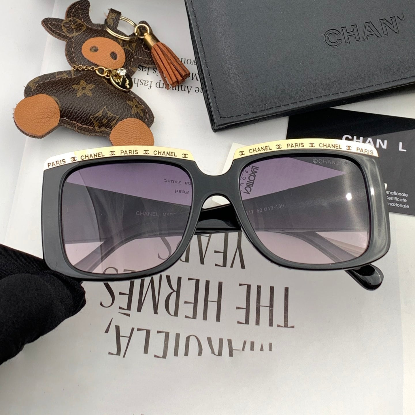 Large frame sunglasses XC1823083001