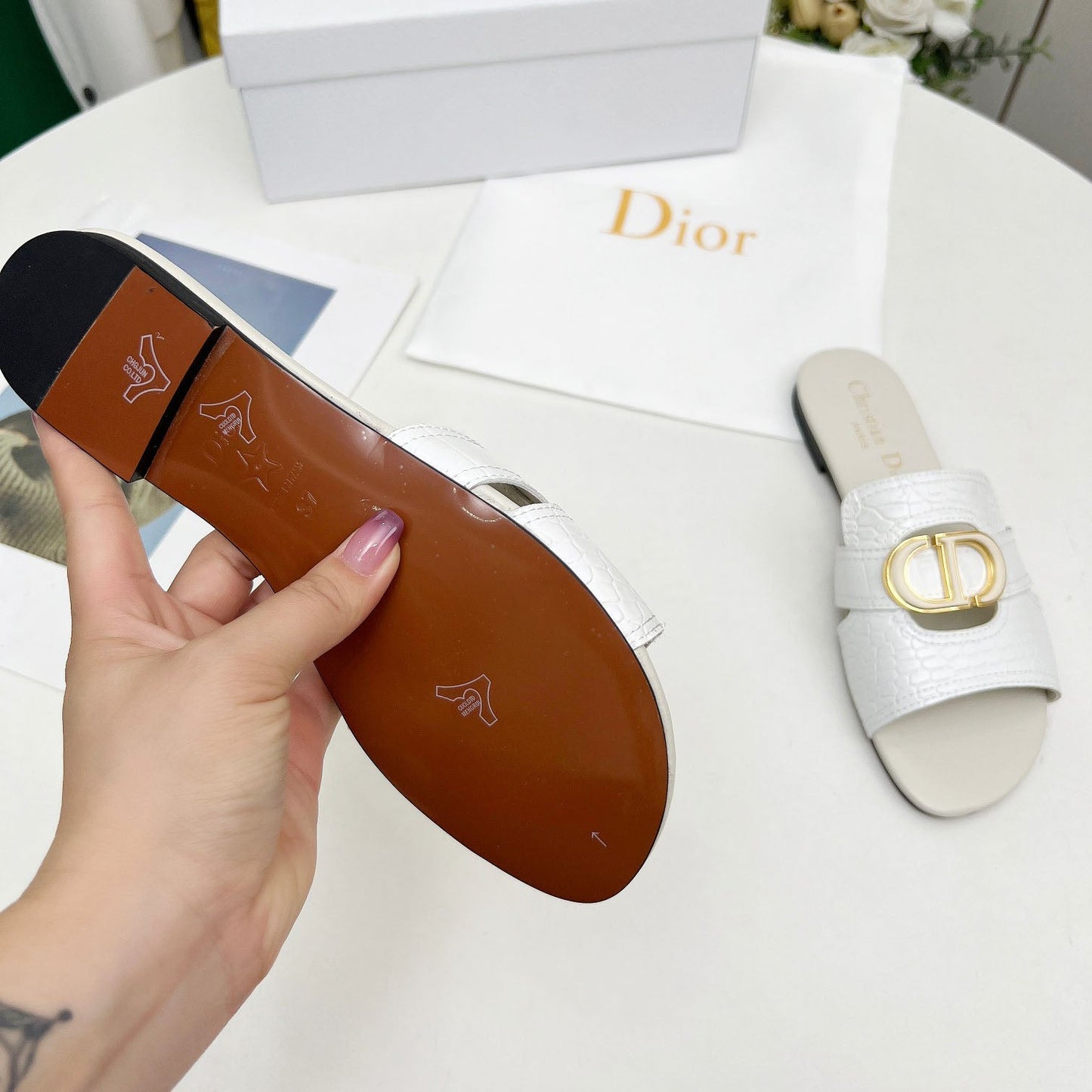 CD Slippers 1825052802