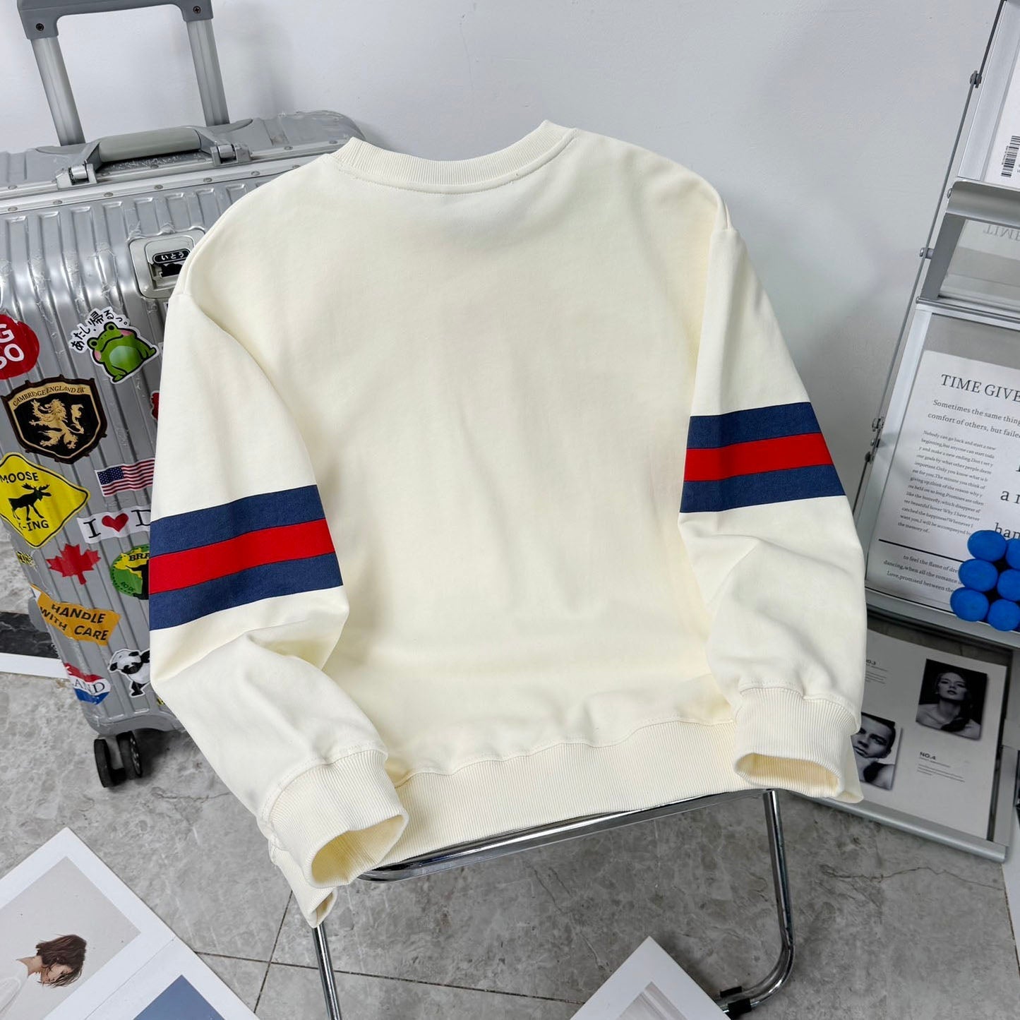 GG 24ss red and blue striped print sweatshirt 1824102213