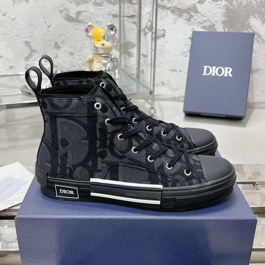 CD B23 High-Top Sneaker 1824120911