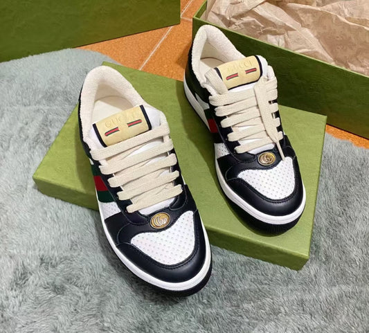 Classic Sneakers 25090302