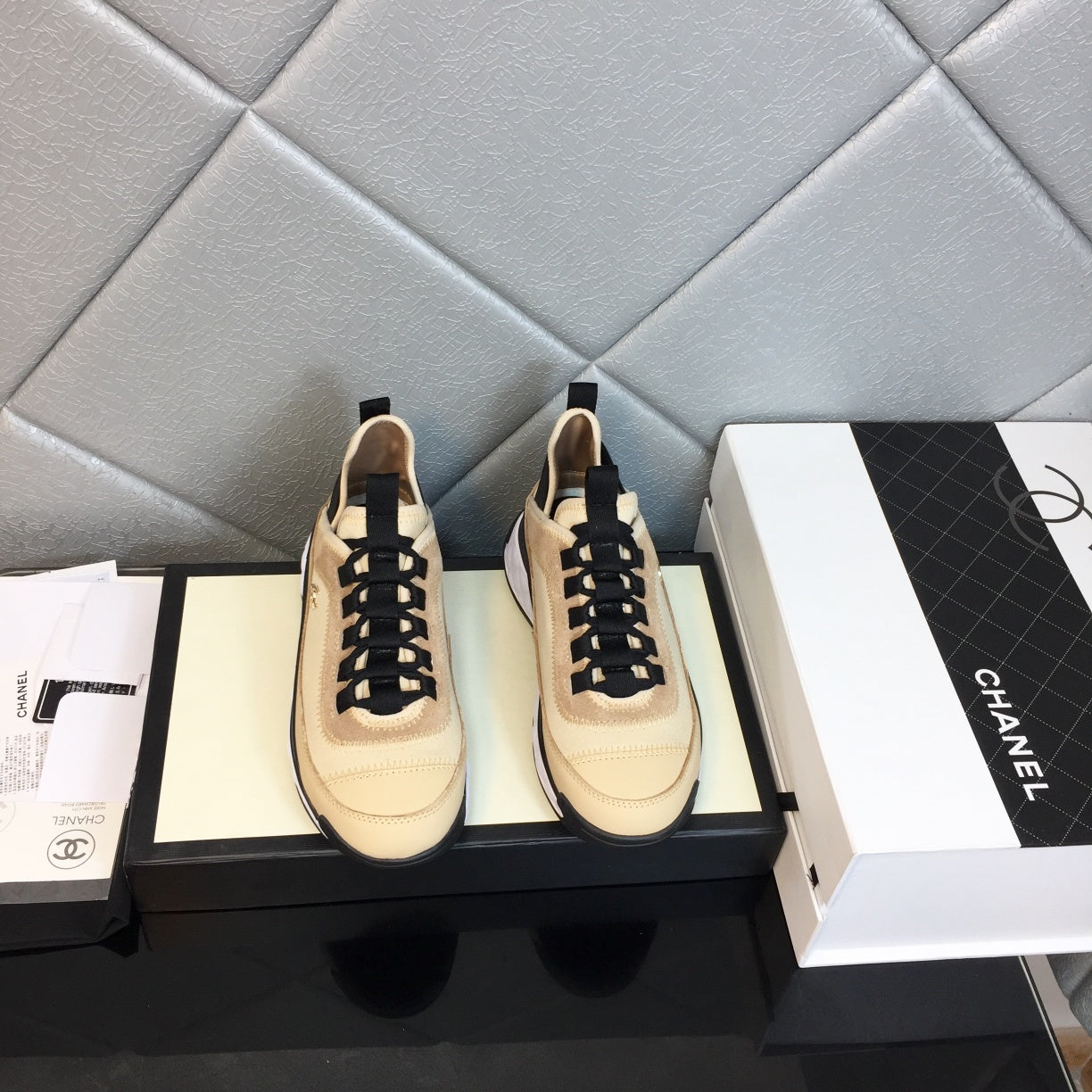 Fashion color-blocking versatile sneakers HP10032217