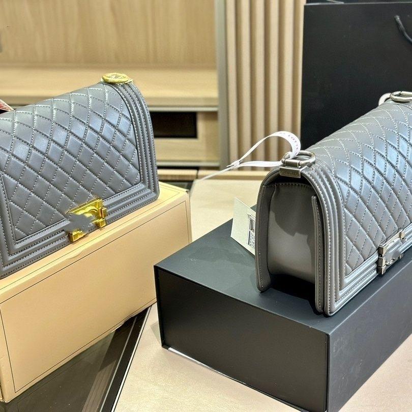 New Fashion Leather C logo 25cm Women's BagPD05202422301