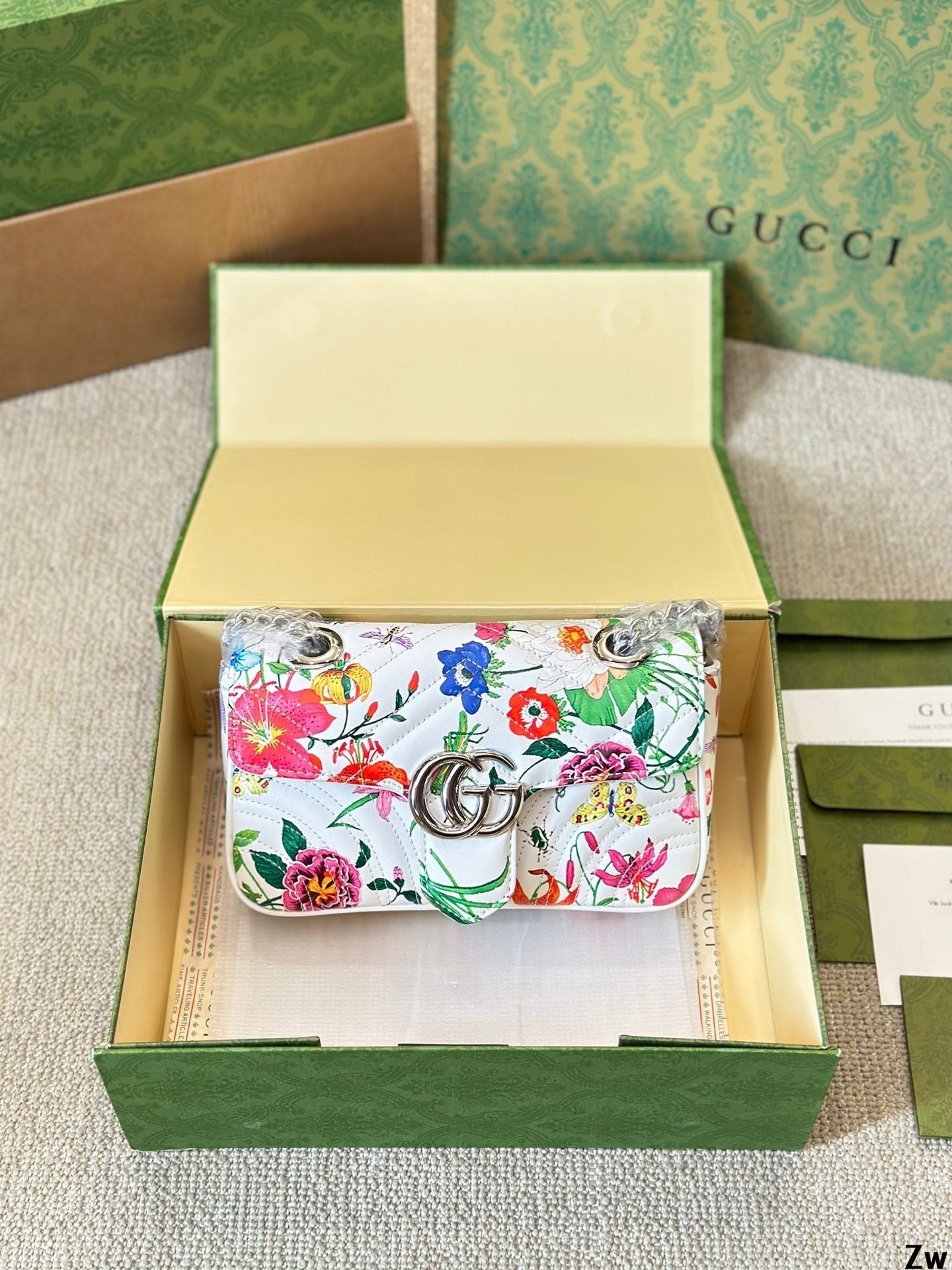 GG floral print shoulder bag 0724090402