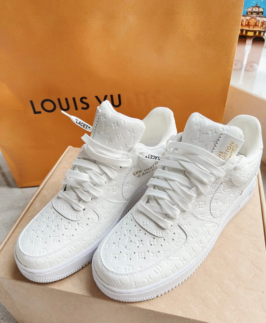 Three-party joint leather embossed sneakers XC1623071702