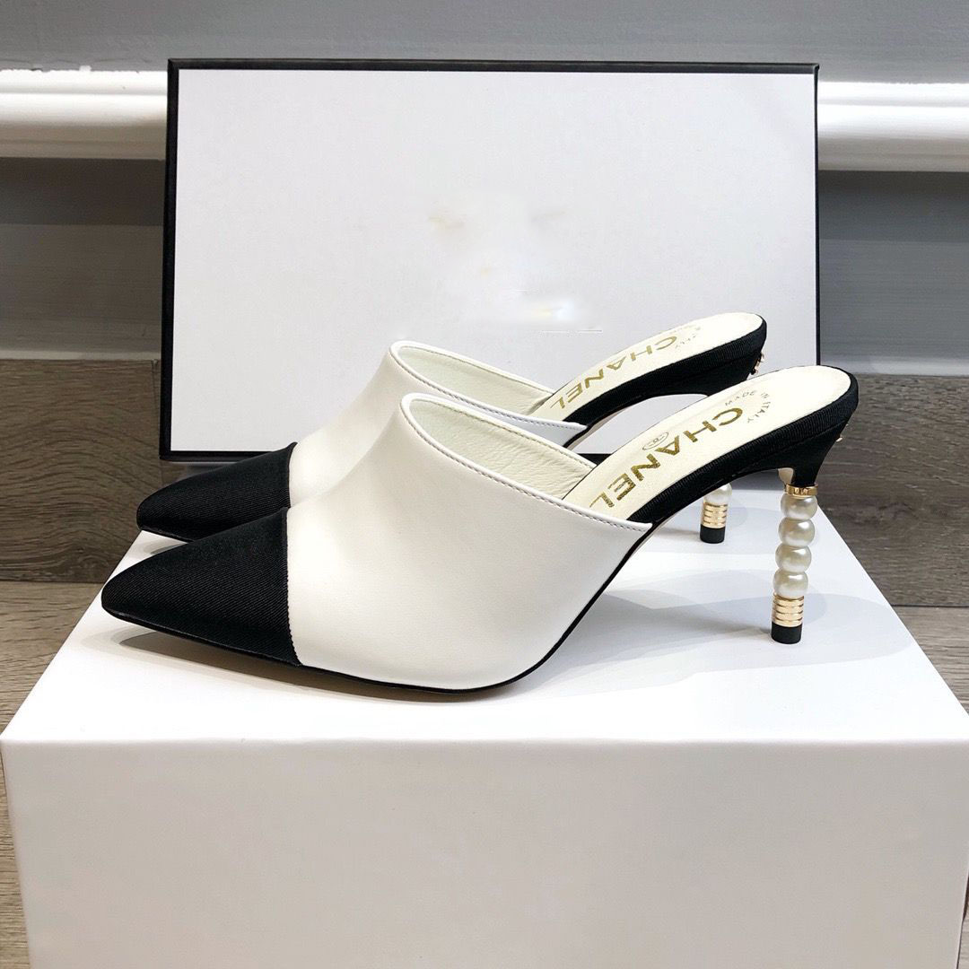 Elegent Logo Black and White Women's High Heeled