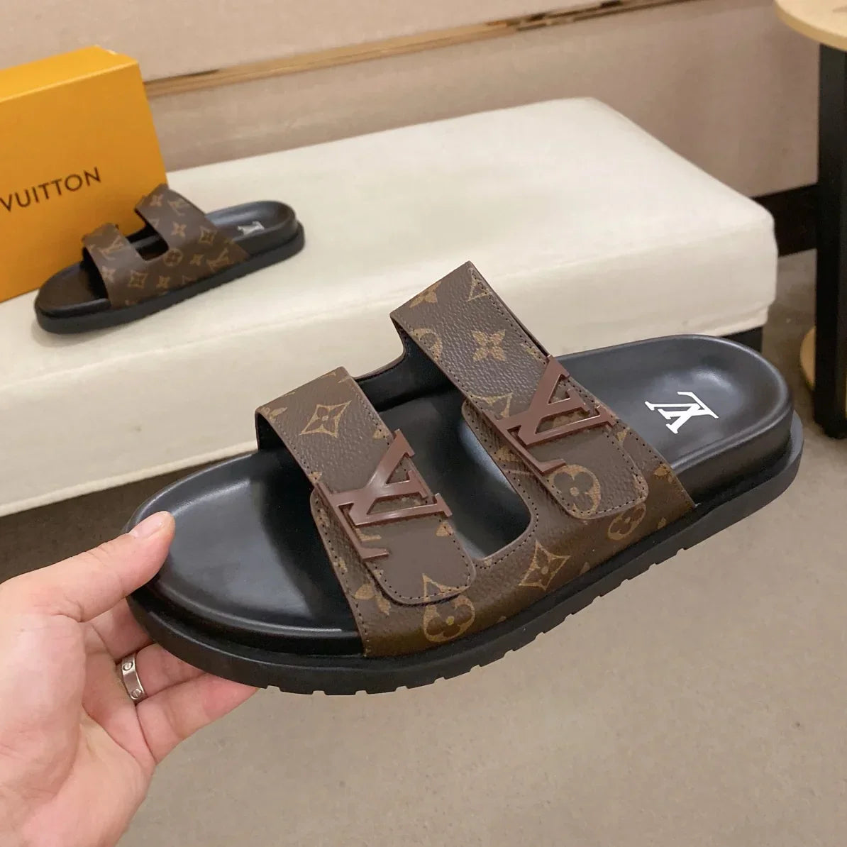 New Old Flower Men's Sandal Slippers 1025042208