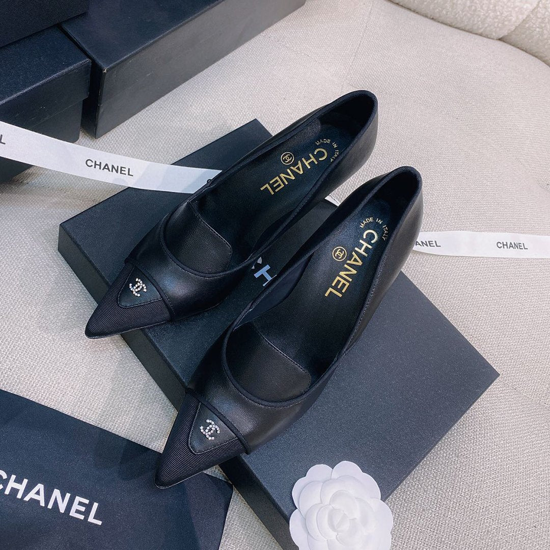 New fashionable and versatile high-heeled women's shoes 1024012310