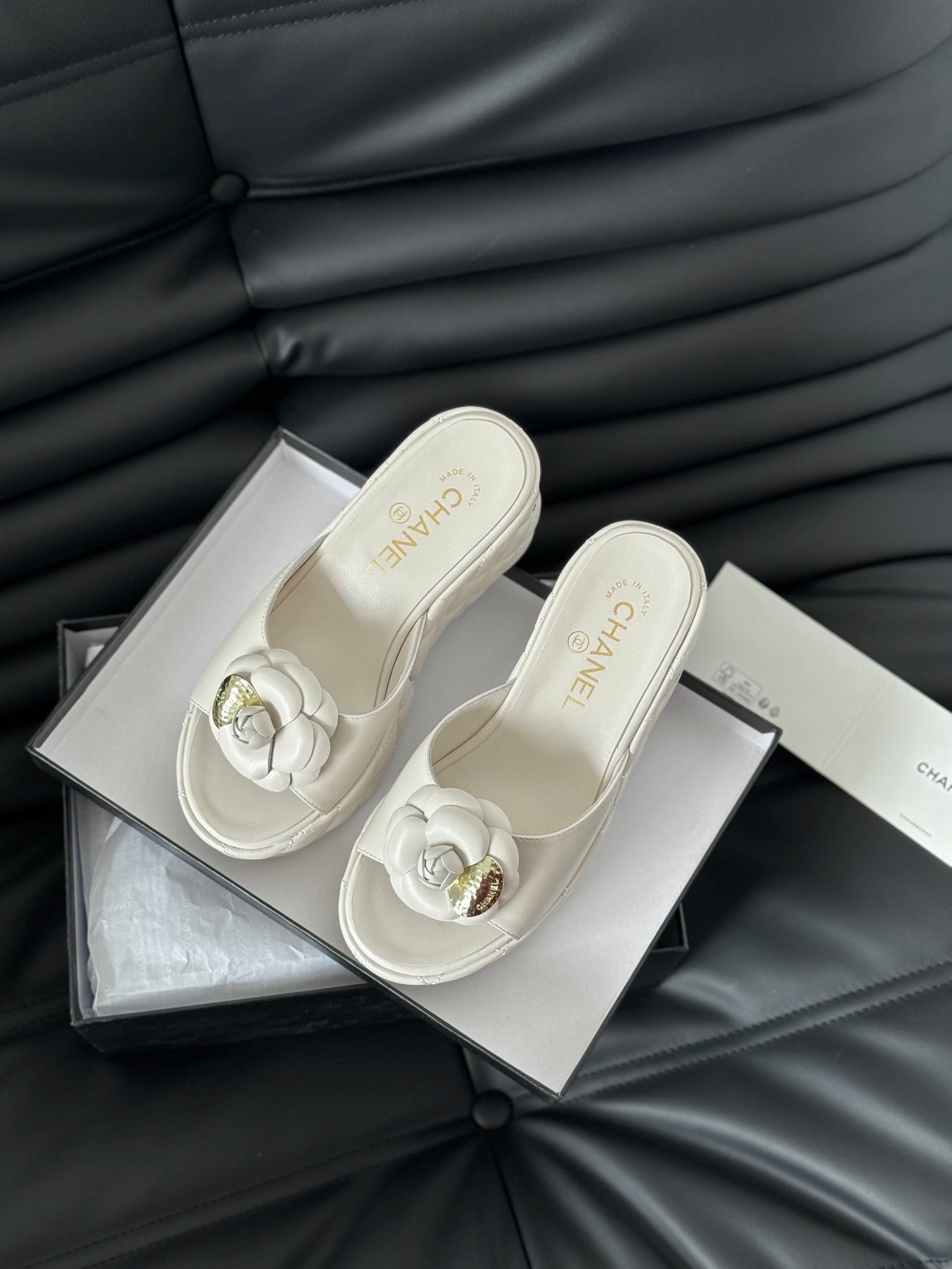 CNL 24SS camellia platform slippers 0724042709