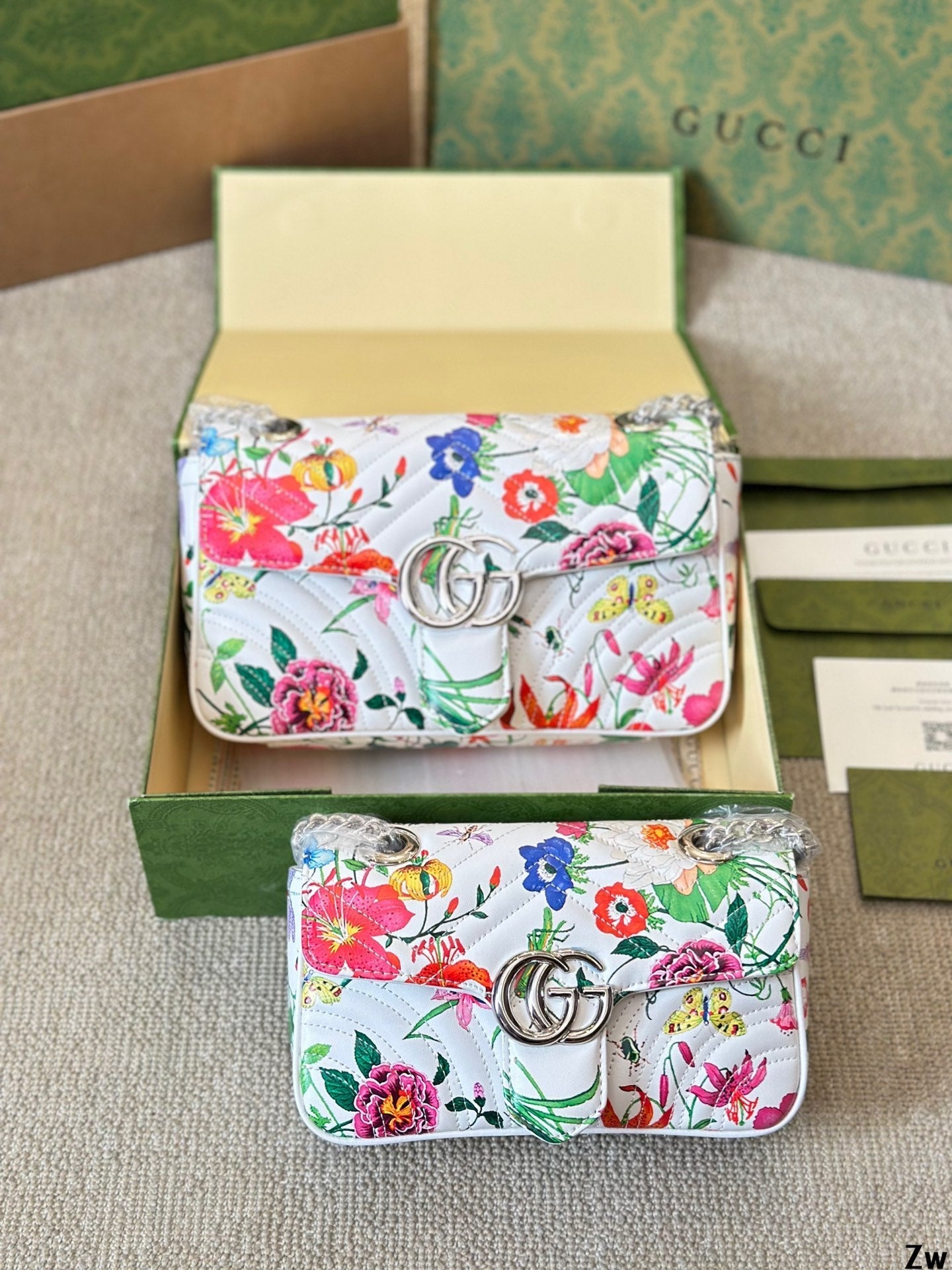 GG floral print shoulder bag 0724090402