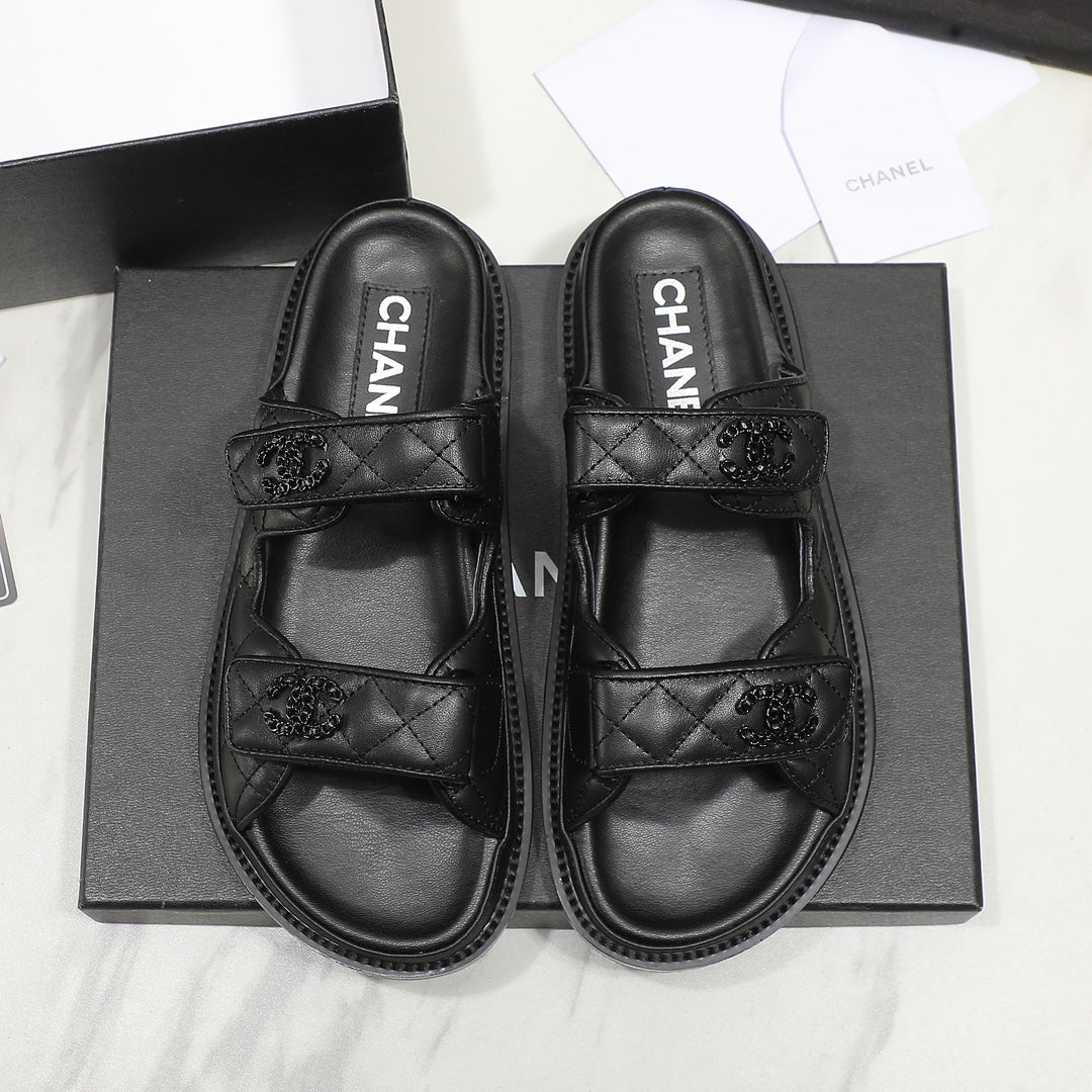 CLN Leather Sandals 1825050702