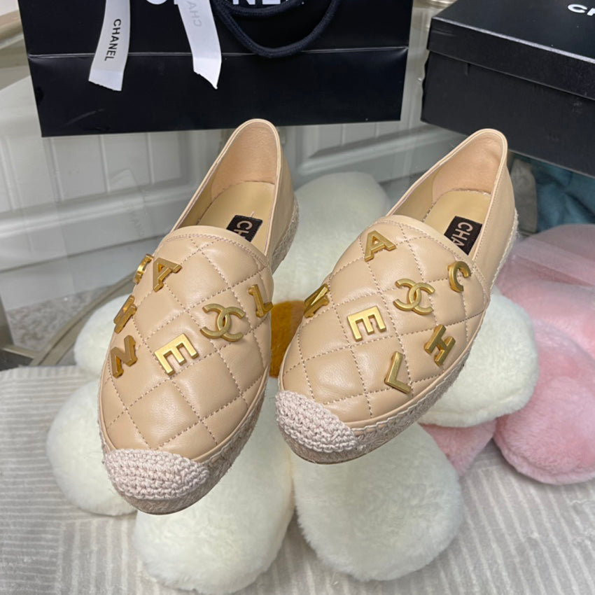 Diamond letter fisherman shoes XC1802382101