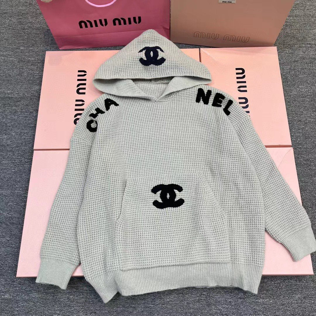 Fashion and versatile casual hooded sweater 1023120803