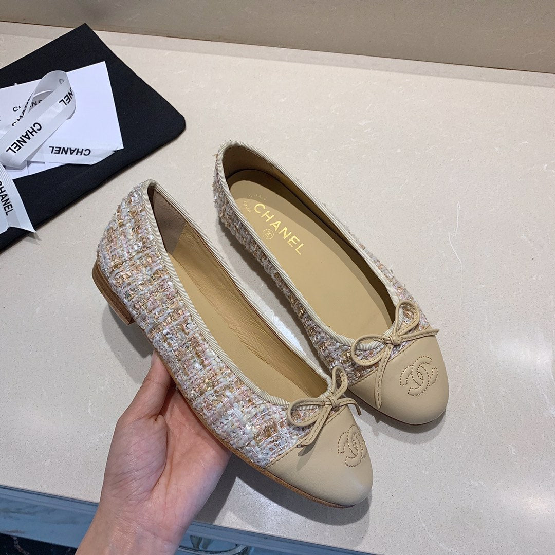 Classic comfortable flats 1824032302