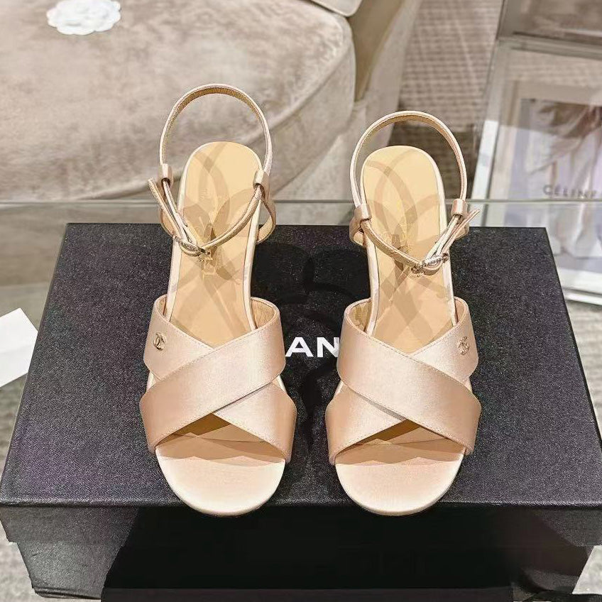 CNL Mary Jane exquisite pearl hot diamond combination high heels 1824061801