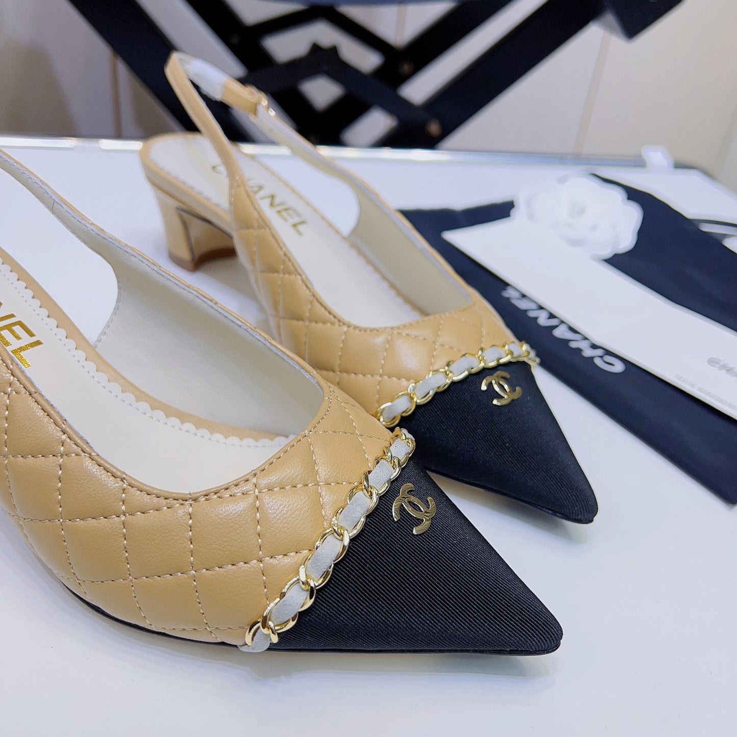 Pointed toe rhombus chain small high heel sandals XC16062303