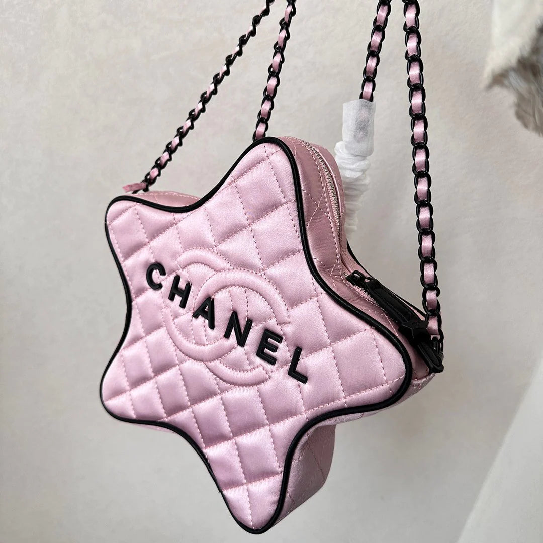 New fashion and versatile large-capacity star crossbody bag 1024022602