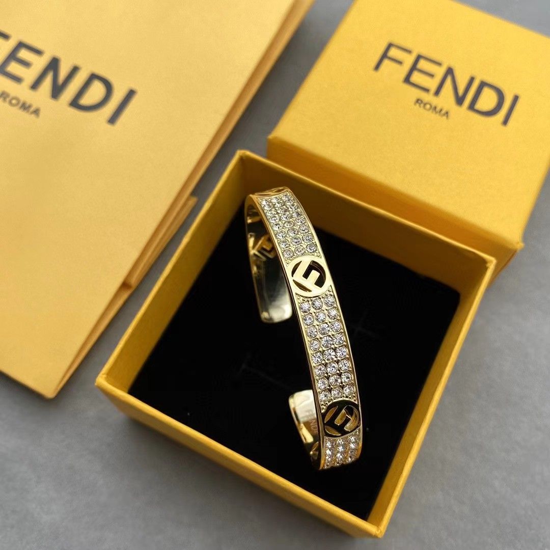Fashion high-end bracelet PD10051206
