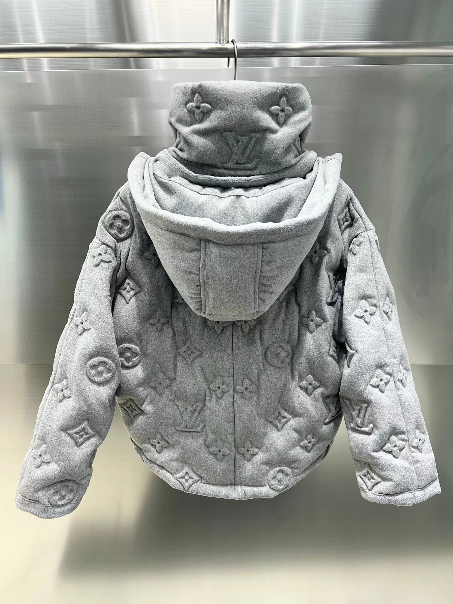 New Fashion Suit Jacket Embossing Process Down Jacket 02