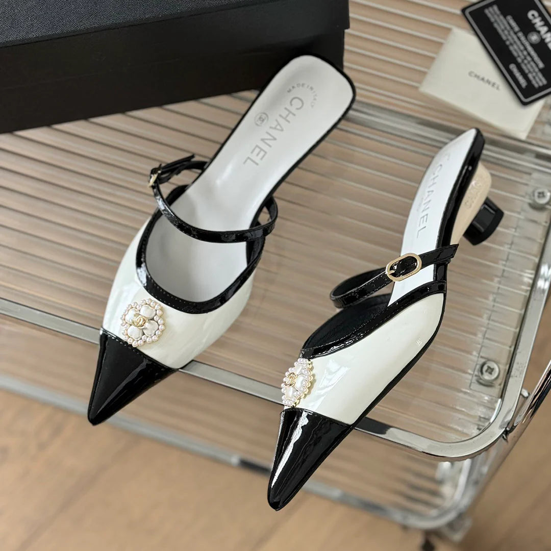 New Fashion Versatile Sandals 1024070119