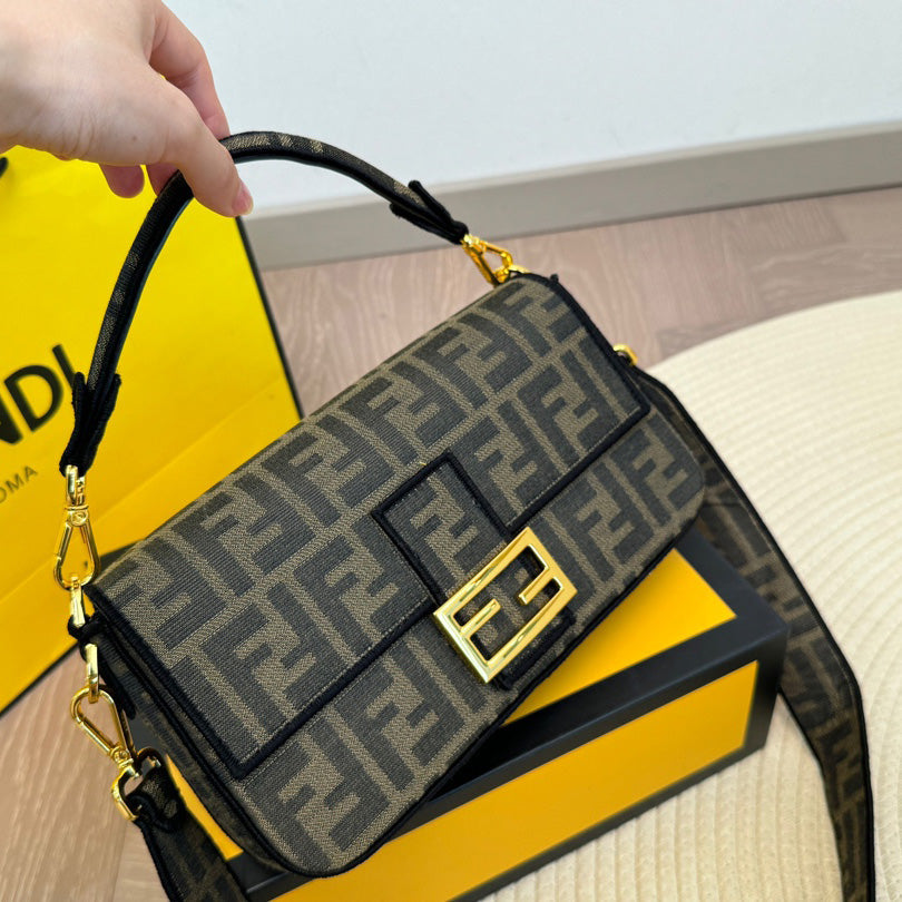 FD Baguette bag1824061110