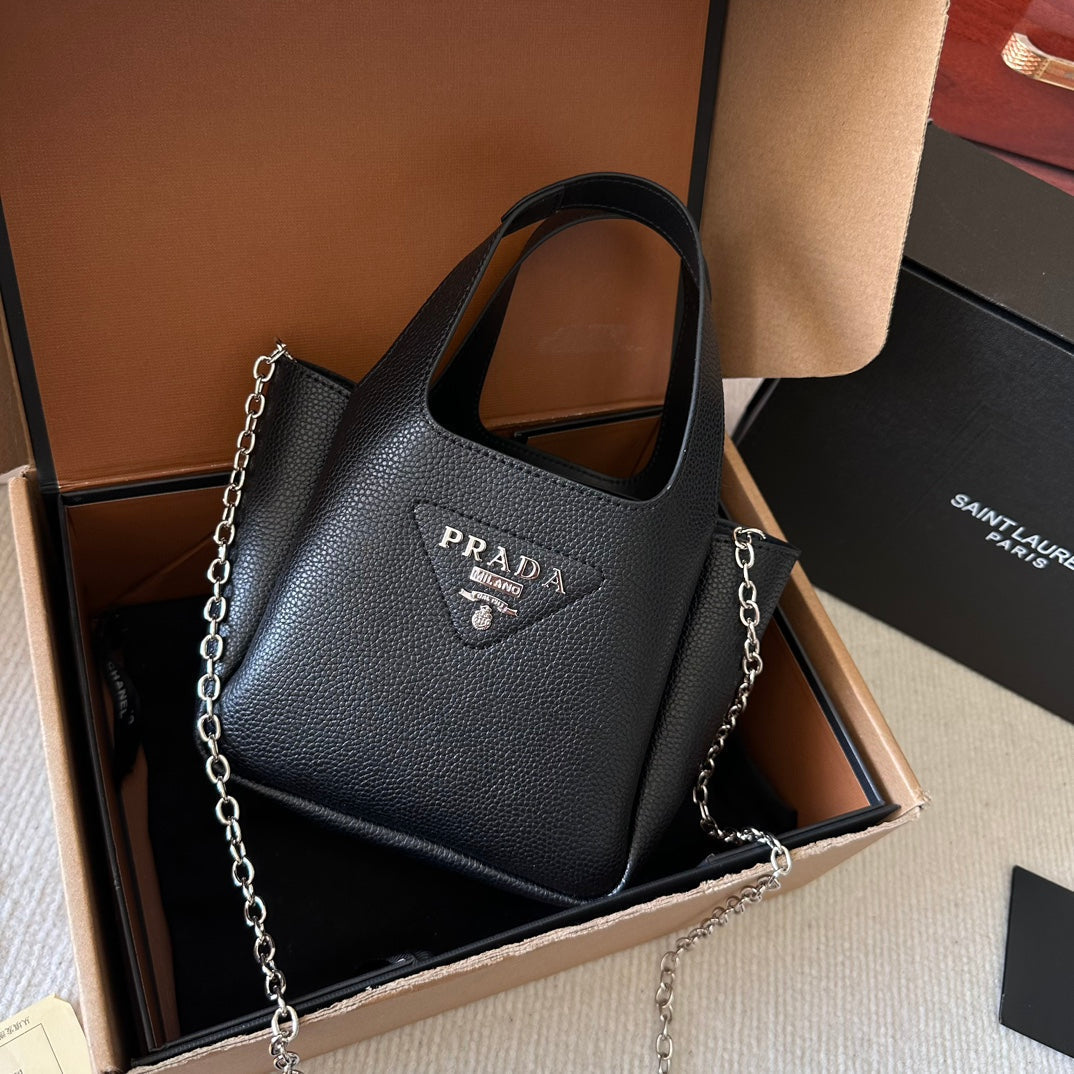 Fashion versatile handbag CWT10071341