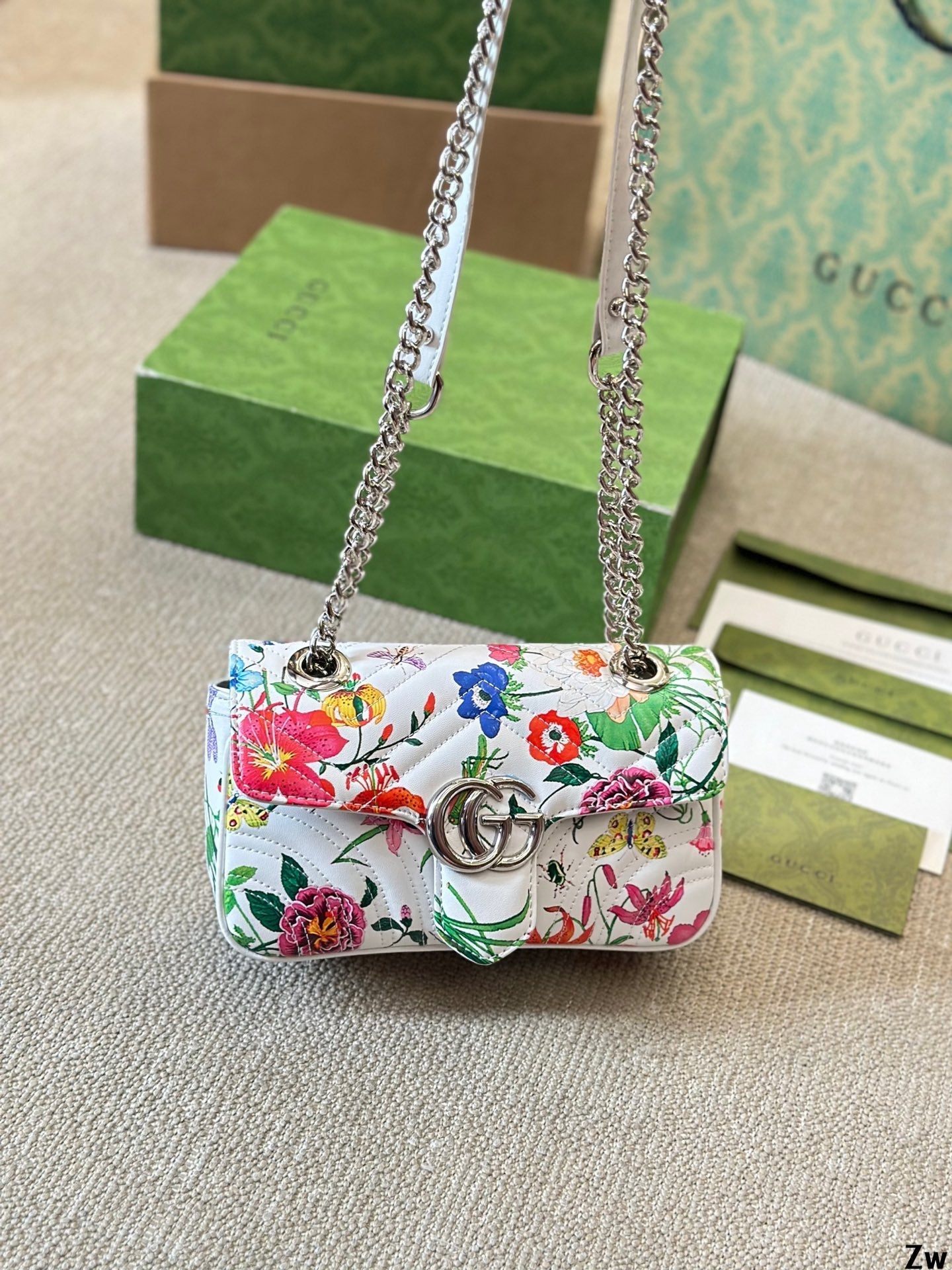 GG floral print shoulder bag 0724090402