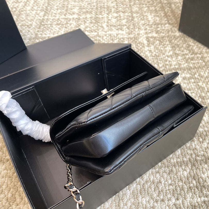 CF diamond chain handbag 1824041101