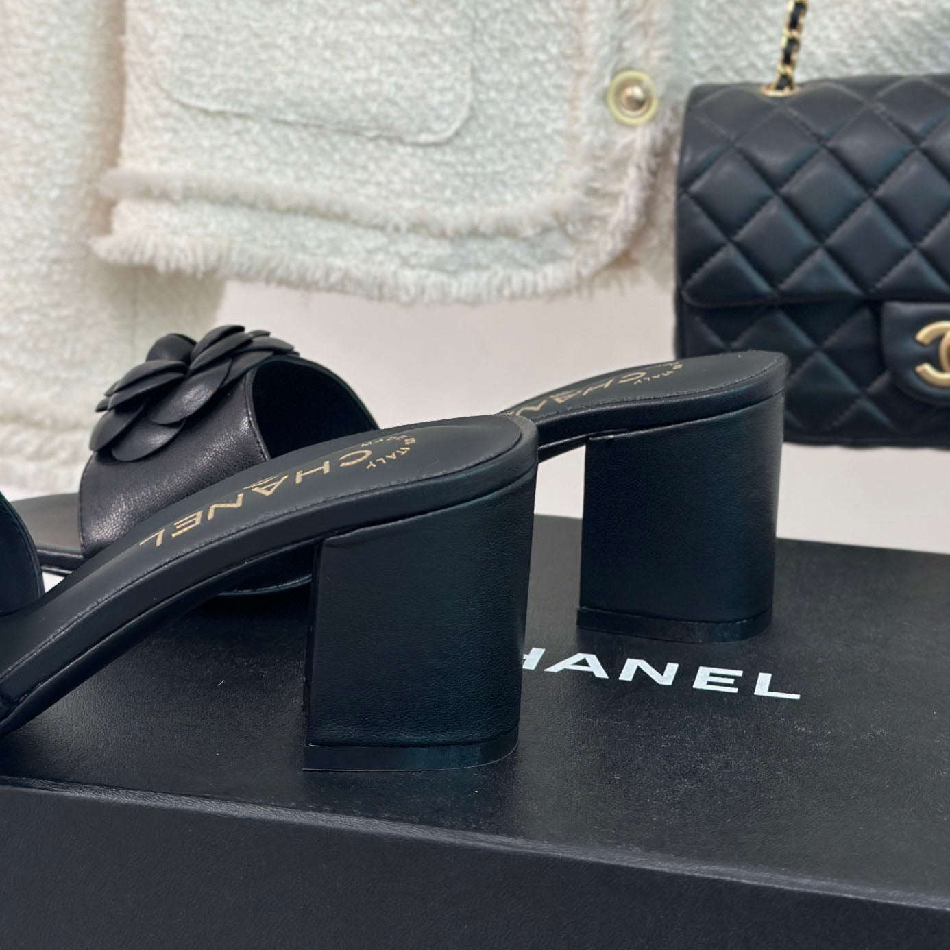 CNL Camellia block heel slippers 1824082701