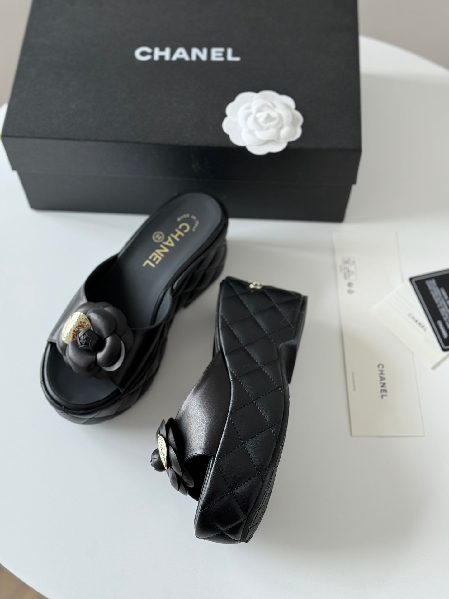 CNL 24SS camellia platform slippers 0724042709