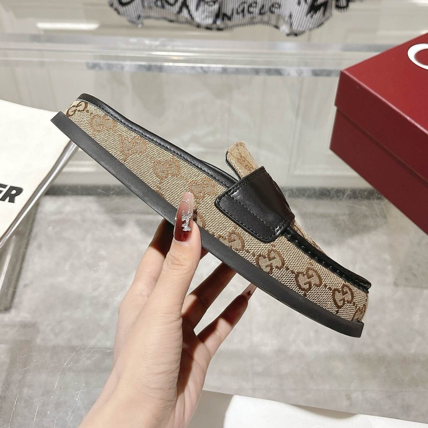 GG Women's mule 1825052204