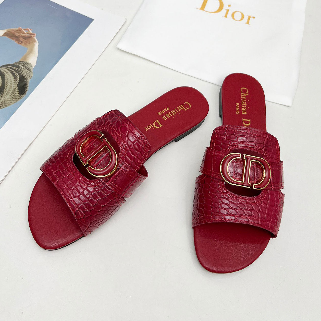 CD Slippers 1825052802