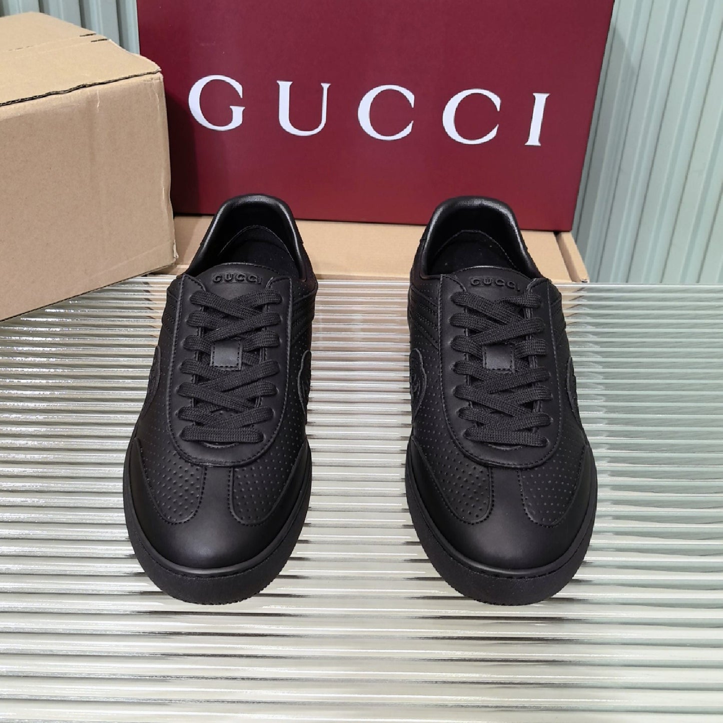 GG Interlocking G74 Dexun shoes 1825040102