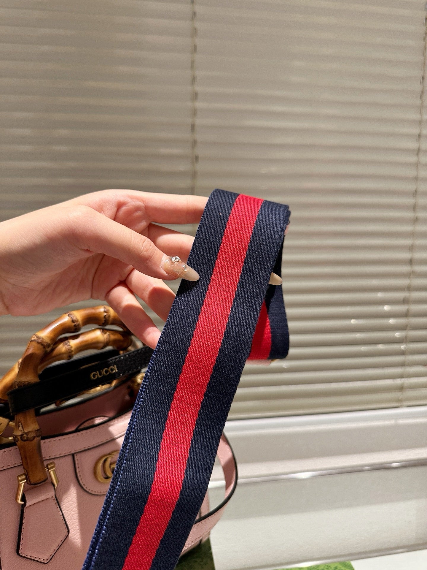 GG Mini Diana Bamboo Handbag(19*16) 1825062303